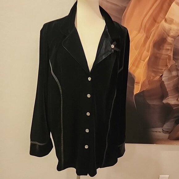 Harve Benard Holtzman Women's Velvet Button Front Shirt 2x Black - Picture 1 of 7